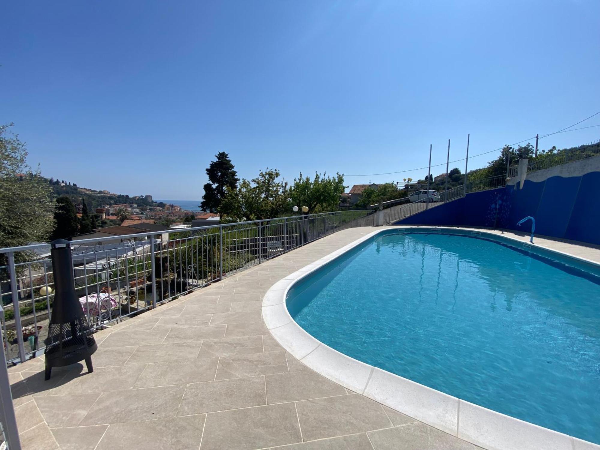Residence Hotel Edy Imperia Dış mekan fotoğraf